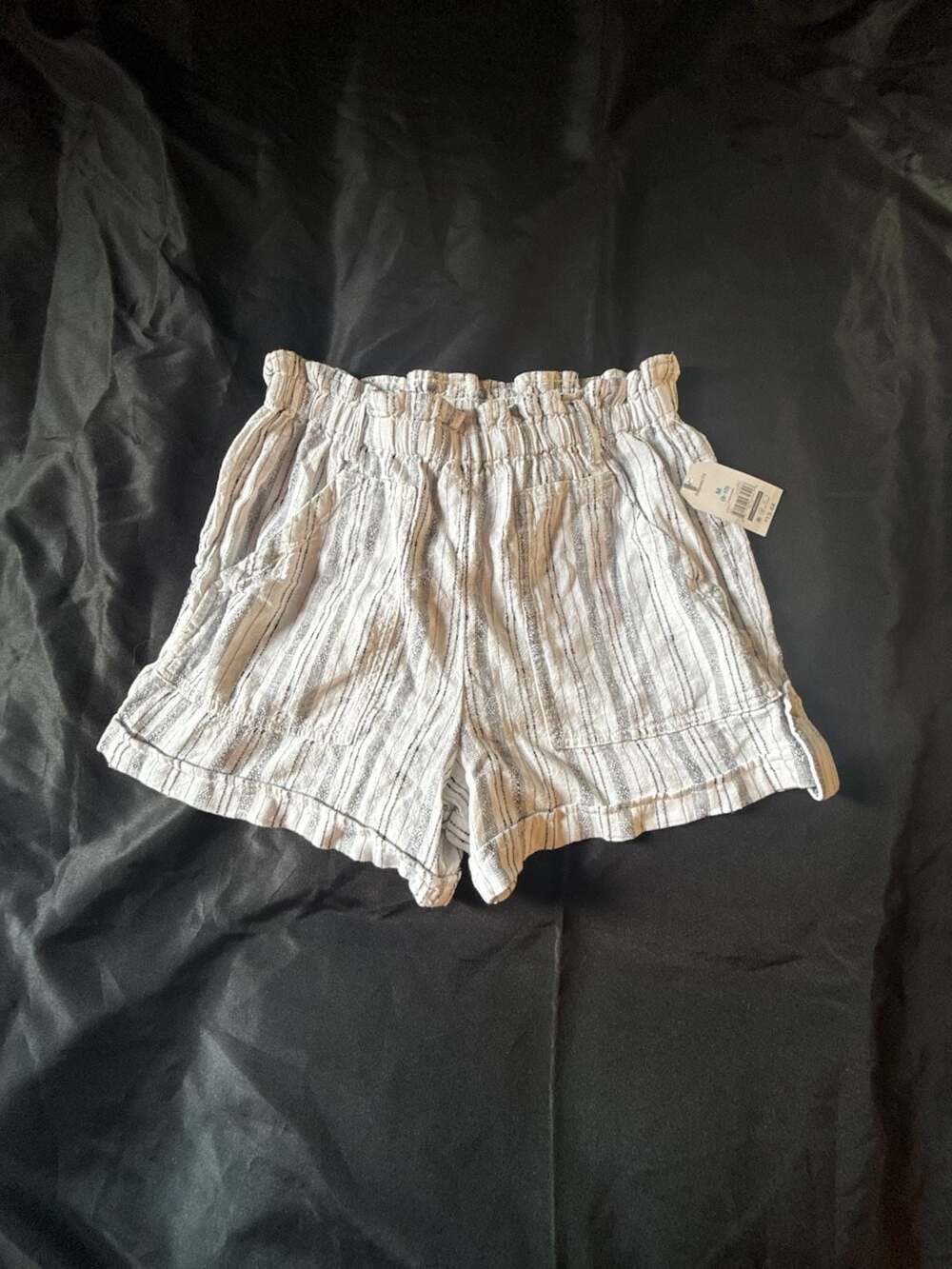 Time and Tru Women's Linen Blend Striped Paperbag Waist Shorts